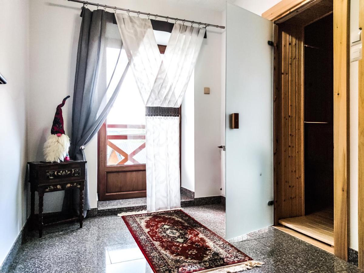 Szostak Apartament Banska Nizna Экстерьер фото